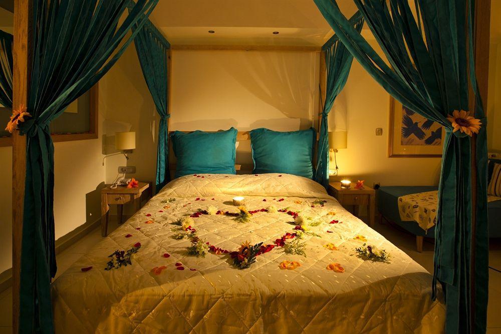 פסאלידי Oceanis Beach & Spa Resort מראה חיצוני תמונה